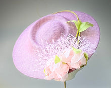 Load image into Gallery viewer, Saucy Saucer in Spring Greens