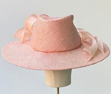 Load image into Gallery viewer, Swirls and Twirls in Peach