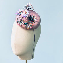 Load image into Gallery viewer, Charmante Leather Button Fascinator in Dusky Pink