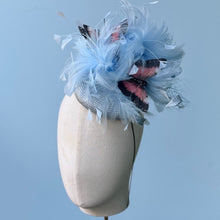 Load image into Gallery viewer, Little Fizz in Light Blue