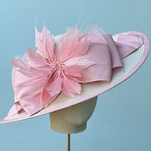 Load image into Gallery viewer, Cassie Classic in White and Pink