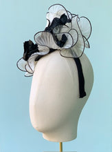 Load image into Gallery viewer, Picadilly in Cream and Black