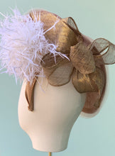 Load image into Gallery viewer, Meghan Fascinator