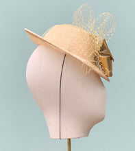 Load image into Gallery viewer, Nicole Fascinator in Golden