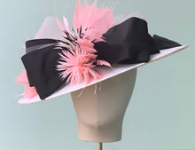 Load image into Gallery viewer, Rue Norvins in Pink and Black