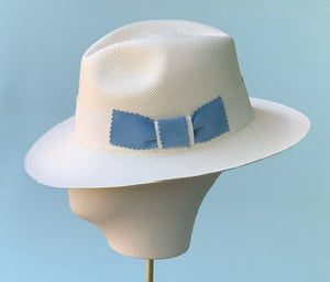 Classico Hat in Ivory