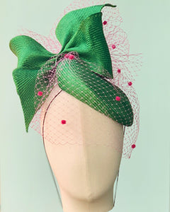 Bow Fascinator in Kelly Green