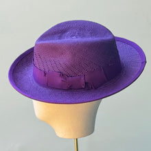 Load image into Gallery viewer, The Scout in Vibrant Purple
