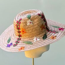 Load image into Gallery viewer, SAMPLE Garden Hat with Raffia Flowers

