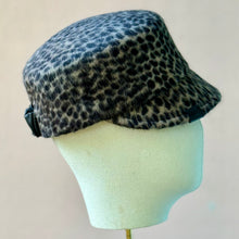 Load image into Gallery viewer, The Baxter Cap in Cheetah Velour Felt
