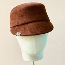 Load image into Gallery viewer, The Baxter Cap in Brandy Velour Felt
