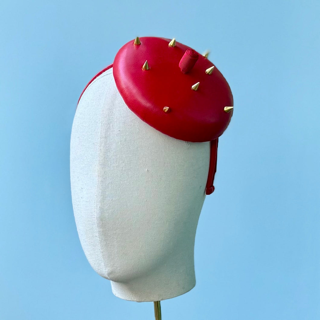 Charmante Fascinator in Spikes