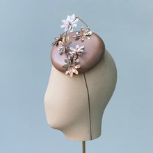 Load image into Gallery viewer, Charmante Fascinator in Irridescent Cafe Au Lait
