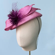 Load image into Gallery viewer, The Ludivine in Pale Violet
