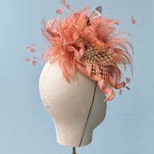 Load image into Gallery viewer, Little Fizz in Salmon
