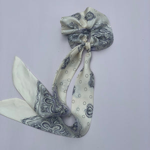 Paloma Tie in White and Periwinkle Vintage Silk