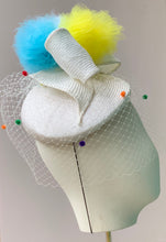 Load image into Gallery viewer, Pom Pom Fascinator
