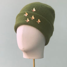 Load image into Gallery viewer, Isabella Beanie in Grass Cashmere
