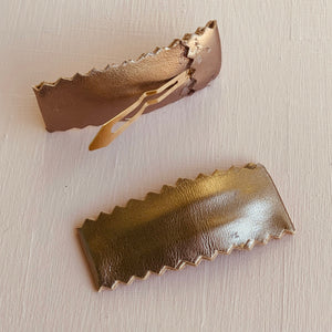 Barre Clips in Leather