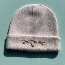 Load image into Gallery viewer, Isabella Beanie in Winter White Cashmere
